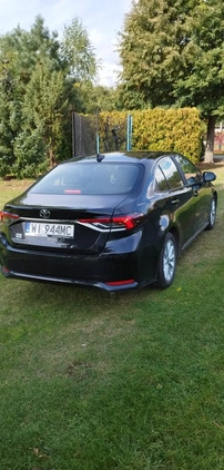 Toyota Corolla cena 69883 przebieg: 65450, rok produkcji 2021 z Lubliniec małe 46